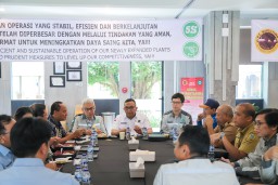 Wamenaker Kunjungi Industri Pemurnian Tembaga PT Smelting