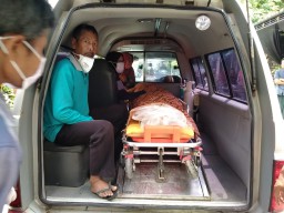 Diduga Jadi Korban Perampokan, Ibu Rumah Tangga di Gresik Ditemukan Tewas Pagi Hari