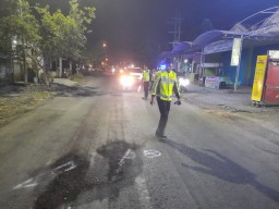 Penunggang Kawasaki Sport di Gresik Meninggal Dunia Usai Senggol Mobil