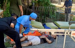 Rumah Produksi Roti di BP Kulon Gresik Kebakaran Setelah Terjadi Ledakan, 10 Orang Luka Bakar