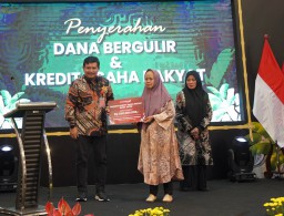 Dukung Akses Pembiayaan kepada UMKM, Bank Jatim Salurkan KUR dalam Kegiatan Kampoeng Kreasi