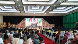 Usai Berganti Nama, Universitas PGRI Jombang Wisuda Perdana 311 Mahasiswa