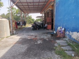 Looh, Seorang Pria Misterius di Gresik Terekam CCTV Curi BH