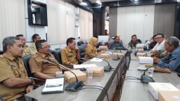 Ditolak Warga Sidomukti, DLH Pemkab Gresik Cari Tempat Lain Untuk Bangun TPST di Gresik Utara