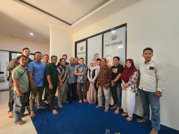 Pererat Silaturahmi dengan PWI Gresik, Mayjend Agus Winarna : Pentingnya Peran Media di Era Keterbukaan Informasi