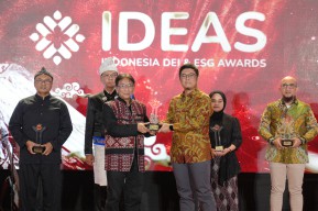 Pelindo Petikemas Sabet 4 Penghargaan Indonesia DEI & ESG Awards 2024