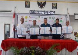 Bank Jatim Teken MoU dengan Kemenko Perekonomian Untuk Tingkatkan Produktivitas Hortikultura di Malang