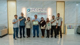 Terminal Petikemas Surabaya Raih Penghargaan Wajib Pajak Teladan 2024