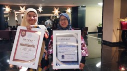 PT Smelting Dapat Penghargaan dari ADINKES Atas Upayanya Bantu Pemerintah Atasi TB