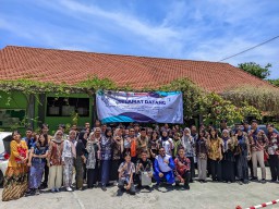Ratusan Siswa Gen Z Semarakkan Edukasi Safety Riding untuk Cari aman Berkendara