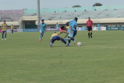 Digulung Persela 3-1, Djanur Gagal Bawa Gresik United Raih Tiga Poin