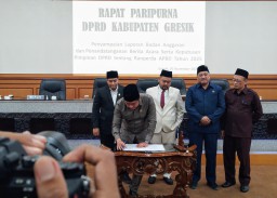 DPRD dan Pemkab Gresik Gedok APBD 2025, Diproyeksi Tanpa Utang dan Defisit