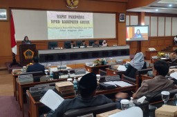Dinas Perikanan dan Pertanian Gresik Lampaui Target Pendapatan 2024, OPD Penghasil Lain Gagal