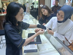 The Palace Jewelery Lengkapi Belanja Fashion di Icon Mall Gresik