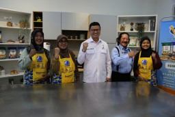 Kepala Badan POM RI Beri Nilai A untuk Kunjungan Perdana ke Pabrik Bogasari