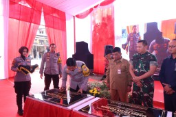 Kapolres Bojonegoro Resmikan Empat Polsek dan Penjagaan Mako Satlantas