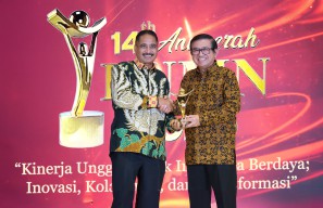 Berkat Strategi Hilirisasi dan Kepemimpinan Inovatif, Petrokimia Gresik Sabet Dua Penghargaan di Anugerah BUMN 2025