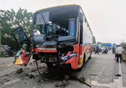 Tujuh Orang Meninggalkan Dunia dalam Tragedi Kecelakaan Lalu Lintas di Duduksampeyan Gresik, Berikut Identitas Korban