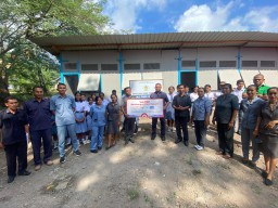 MPM Honda Jatim dan DBL Indonesia Bangun Ruang Kelas untuk Korban Erupsi Lewotobi di Flores Timur