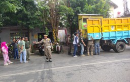 Penertiban PKL Jalan Pabian Sumenep Picu Protes Pedagang: Relokasi Dinilai Tak Layak