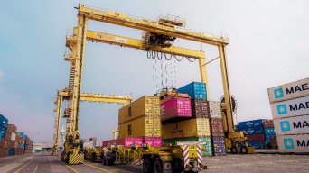 TPS Dukung Transformasi Hijau Pelabuhan Nasional lewat Elektrifikasi Alat