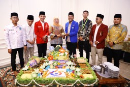 Gubernur Khofifah Ajak PMII Bersinergi Bangun Jawa Timur