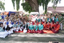 Bank Jatim Serahkan CSR untuk Dukung Literasi, Lingkungan, dan Kesejahteraan Banyuwangi