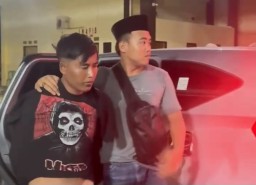 Usai Pukul Anak, Pria Sampang ini Siram Istrinya dengan Air Teh Panas