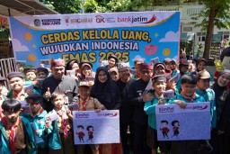 Dukung Literasi Keuangan Pelajar, Bank Jatim Bukakan 1.000 Rekening di Banyuwangi