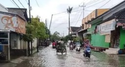 Hujan Deras, Sejumlah Wilayah di Sumenep Terendam Banjir