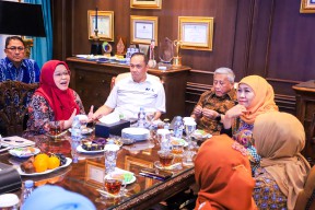 Gubernur Khofifah Target Produktivitas ASN Meningkat dengan Penerapan ESQ