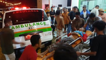 Pagar Pembatas Roboh di Final Kerapan Sapi Sumenep, Empat Penonton Terluka