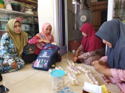 Pendampingan Pasien TB di Gresik oleh PT Smelting Pada 2023 Disertai dengan Pemberdayaan