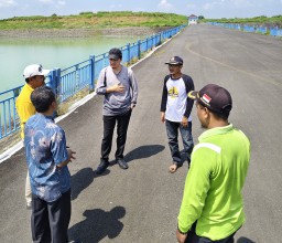 Petani Terdampak Proyek Pipanisasi Waduk Sukodono Gresik Belum Terima Ganti Rugi