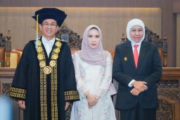 Prof. Muhammad Madyan Resmi Jabat Rektor UNAIR 2025–2030, Gubernur Khofifah Optimistis UNAIR Jadi Kampus Bertaraf Global