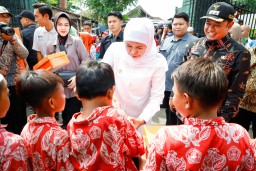 Cegah Abrasi dan Banjir, Gubernur Khofifah Targetkan Pemasangan Bronjong di Probolinggo Tuntas Agustus