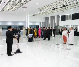 Lantik Pejabat Struktural dan Fungsional, Wamen Ossy Minta Jajaran Bekerja Adaptif terhadap Tantangan Zaman