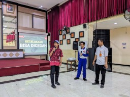 Cetak Pelopor Keselamatan, MPM Honda Jatim Genjot Edukasi di SMK Binaan