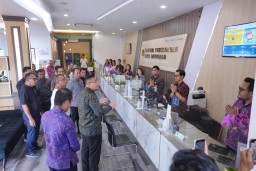 Wamen ATR/Waka BPN Tinjau Kantah Denpasar, Tekankan Budaya Melayani dan Integritas