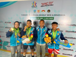 Atlet Angkat Besi Bojonegoro Borong Medali di Porprov IX Jatim, Lampaui Target Emas