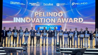 Terminal Petikemas Surabaya Raih Penghargaan Pelindo Innovation Award 2025