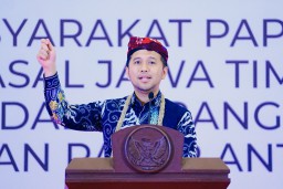 Wagub Emil Ajak Terus Jalin Persaudaraan dan Kebersamaan di Papua Barat