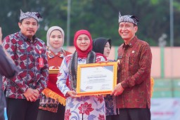 Jatim Tercepat Bentuk Koperasi Merah Putih, Gubernur Khofifah Dorong Sinergi dengan UKM dan Targetkan Jadi Role Model Nasional