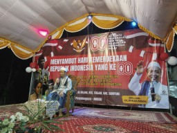 Perkuat Persatuan, Pemuda Desa Dulang Sampang Undang Penceramah Kondang Peringati HUT ke-80 RI