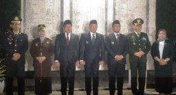 Bupati Sampang Pimpin Renungan Suci di Taman Makam Pahlawan, Kenang Jasa Para Pejuang Kemerdekaan