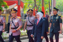 Hari Juang Polri 2025: Gubernur Khofifah Ajak Teladani Semangat Pengabdian M. Jasin