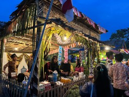 Sangkar 4.0 GKJW Suwaru Meriahkan HUT ke-80 RI dengan Budaya Nusantara dan Bazar Tempoe Doeloe