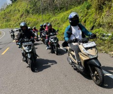 Ribuan Bikers BeAT Padati Pantai Dlodo di BeAT & Battle Paguyuban BeAT Jatim