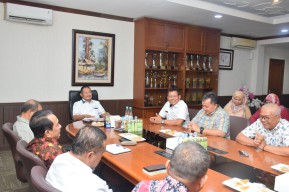 Pemerintah Pusat Serahkan Rekomendasi Penyerahan Lahan Reklamasi PT LMI ke Pemkab Lamongan