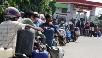 Kelangkaan BBM di Pulau Sepudi Sumenep Bukan Soal Kuota, Distribusi Terhambat Kapal Besar